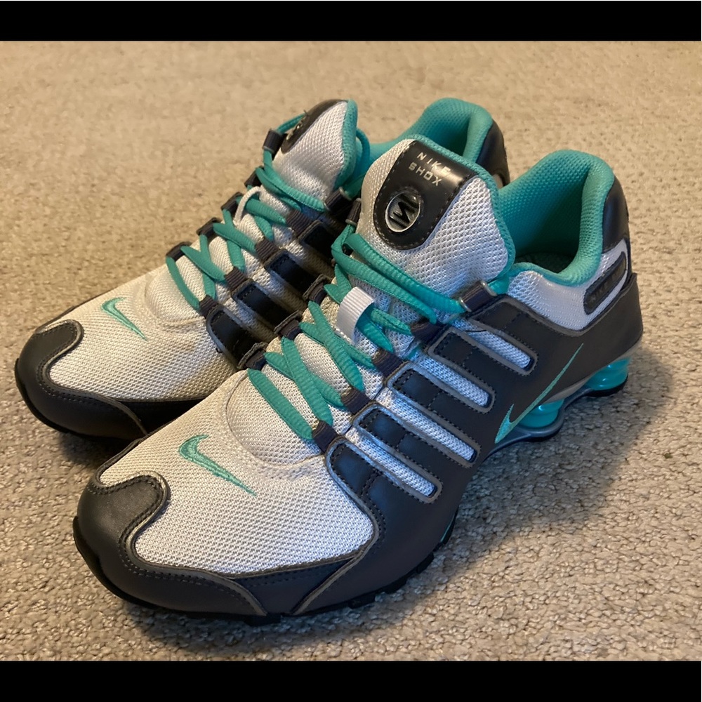 Nike Shox NZ Women’s size 8.5 Custom NikeID